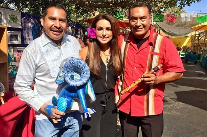 Artists hailing from all over Latin America will convene at Old Town’s iconic Bazaar del Mundo to create one of the nation’s largest collections of genuine Latin American folk art.
