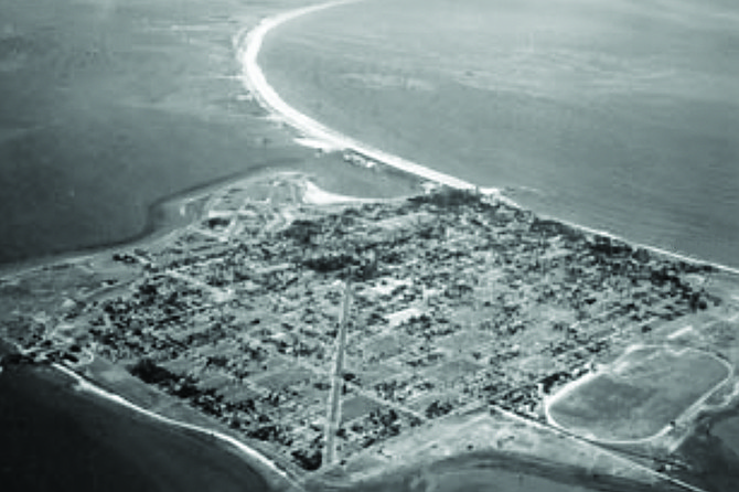 The Silver Strand “Tombolo” (spit of sand joining a mainland to an island -in this case Coronado) could be in trouble with rougher El Niño weather to come.