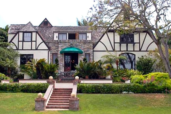 Berhalter House on Sunset Drive