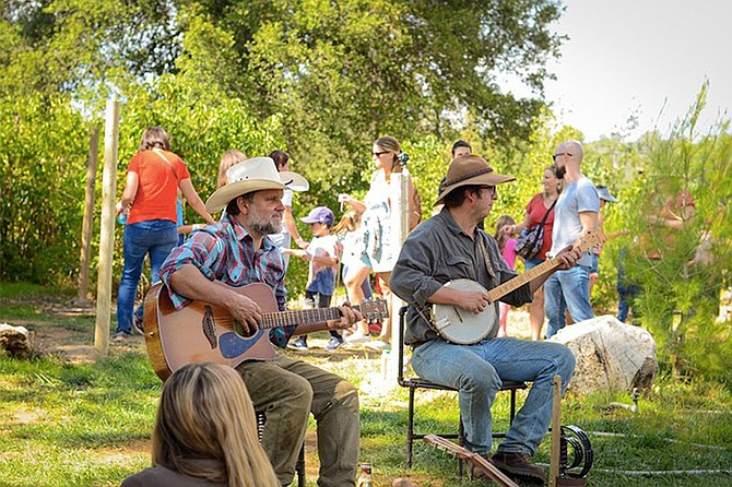 Visit Fort Cross during Julian's apple season for a day of Fall fun!