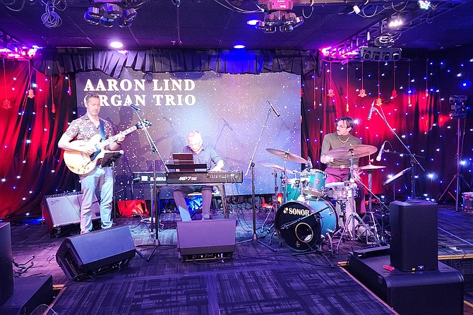 Aaron Lind Organ Trio: bass lines so good they don’t even need a bass player.