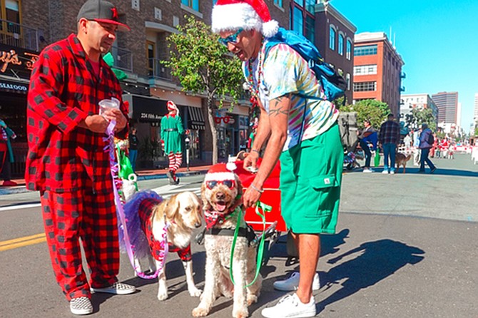 Deck the paws with your pups  in the Gaslamp and get into the holiday spirit with your best holiday costume. After the parade, stick around for the Pups in the Pub Party at the Hilton San Diego Gaslamp Quarter from 2 p.m. – 4 p.m.  Enjoy craft beers, holiday tunes, treats, holiday costume contest results, pups and peeps games, and lots of pup-tastic fun in the Gaslamp Quarter.