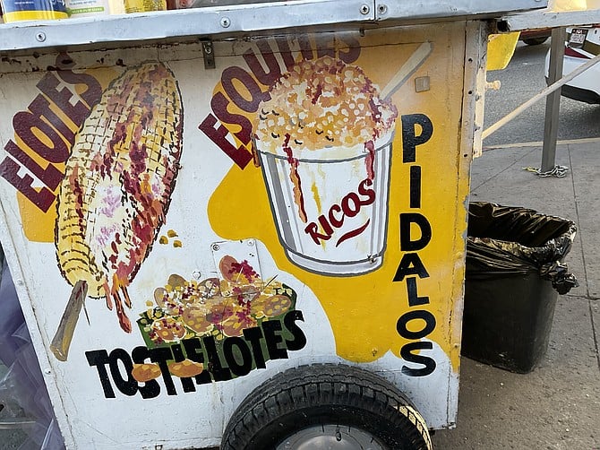 Pidalos elotes stand. Try the esquites: Rico-suave!