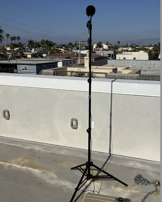 Rooftop sound monitor