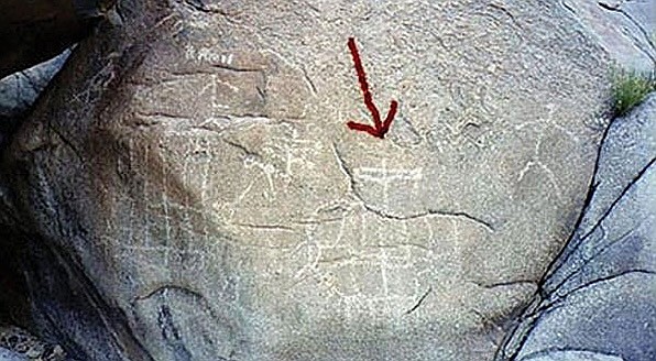 My desire to see these petroglyphs was stronger than my fear.