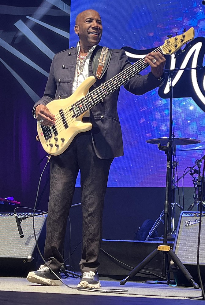 Nathan East
