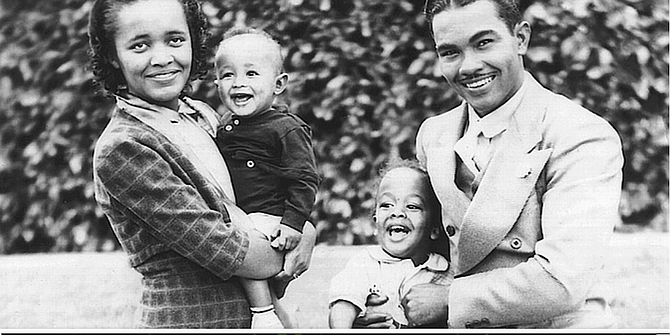 Peggy and York Mitchell, with sons York Jr. and Duke, c. 1940. My father had the meaty good looks that are no longer in fashion, the kind that helped make young Ernest Hemingway famous and Clark Gable a matinee idol.
