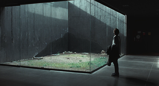 It's as close to a sight gag as Apichatpong Weerasethakul gets.
