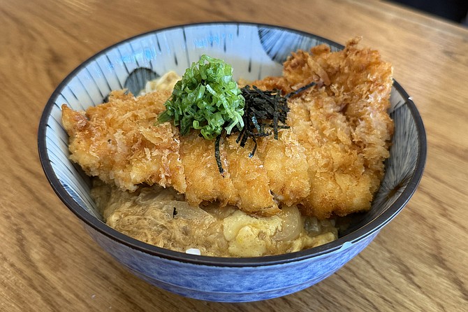 Chicken katsu donburi
