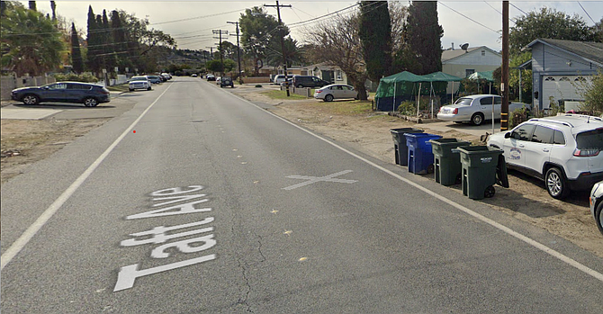 Pedestrians vulnerable on Taft Ave. because of no sidewalks