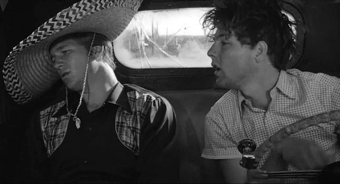 The magic moment: Duane (Jeff Bridges) and Sonny (Timothy Bottoms) return from Tijuana.