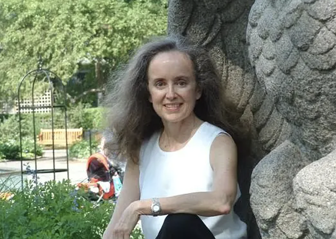 Alcosser: "Poetry is an act of attention."
