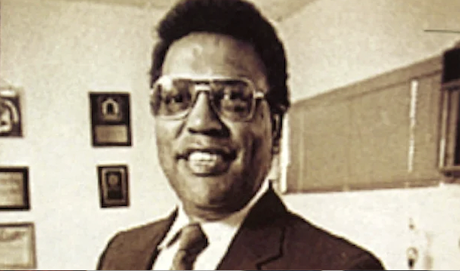 William Thompson. In the 1970s and 1980s, the men would run into each other at pickup spots: Ferris and Ferris, a 24-hour drugstore; Prixie's Coffee Shop; Fifth Avenue's Pleasureland. According to Brown, Thompson "was looking for the same thing I was. Young boys."