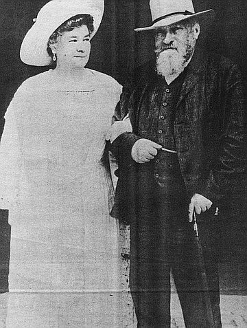 Schumann-Heink with Brahms. In Here’s to Romance (1935) she sang Brahms’s “Wiegenlied.”