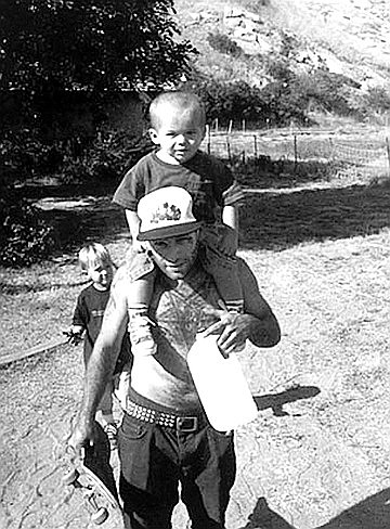 Heddings, Marty on shoulders, Joey in background. "I’ve always enjoyed the fairness that the Reader has seemed to convey to its audience."