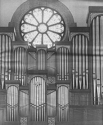 St. Brigid’s organ is better revealed in its new situation, now that the church has been stripped of its residential carpeting and its tacky vinyl floor tiles.