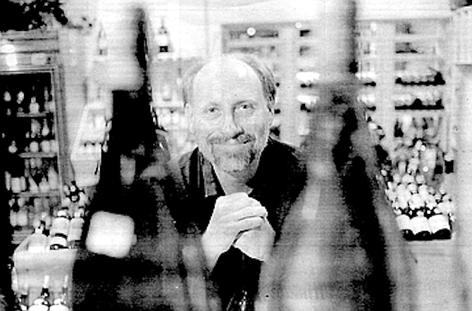 Gary Sehnert: "The note of familiarity (WhiteZin) is hitting for you is Coca-Cola. It’s sweet, not a lot of acidity, and good cold." - Image by Sandy Huffaker, Jr.