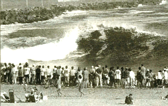 jack, jack up v. (1) (Of waves) To suddenly gather water and gain elevation when moving from deep to shallow water. Usage: “The wave really jacks upon the inside.” “Look at the wave jacking.” (2) The motion of a wave when it suddenly lifts up just before breaking. Usage: “I saw you smack a jacking six-foot lip.”
