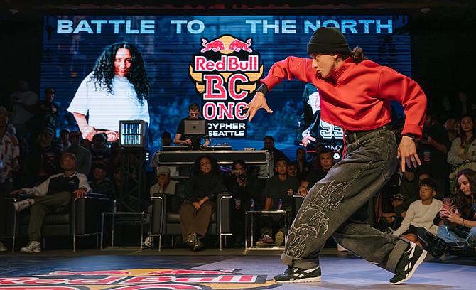 B-Girl Mar, competing in Seattle